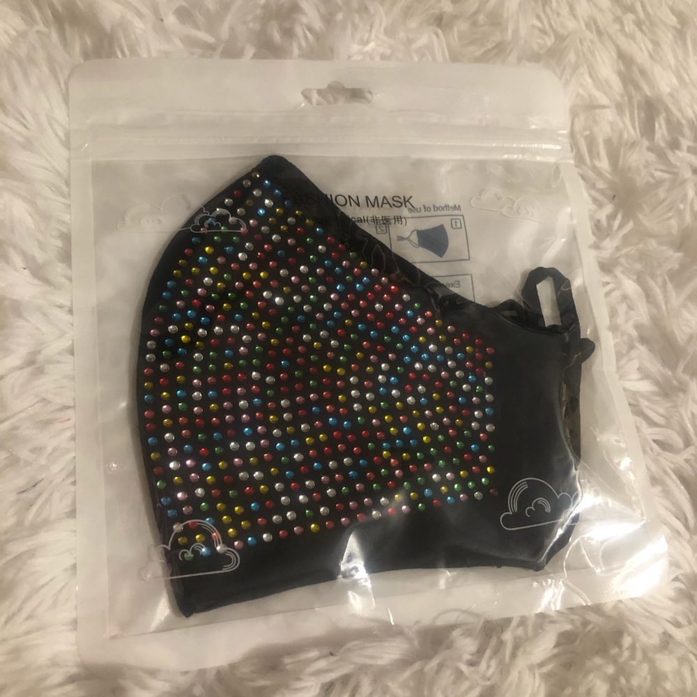 Large fashion protective mask